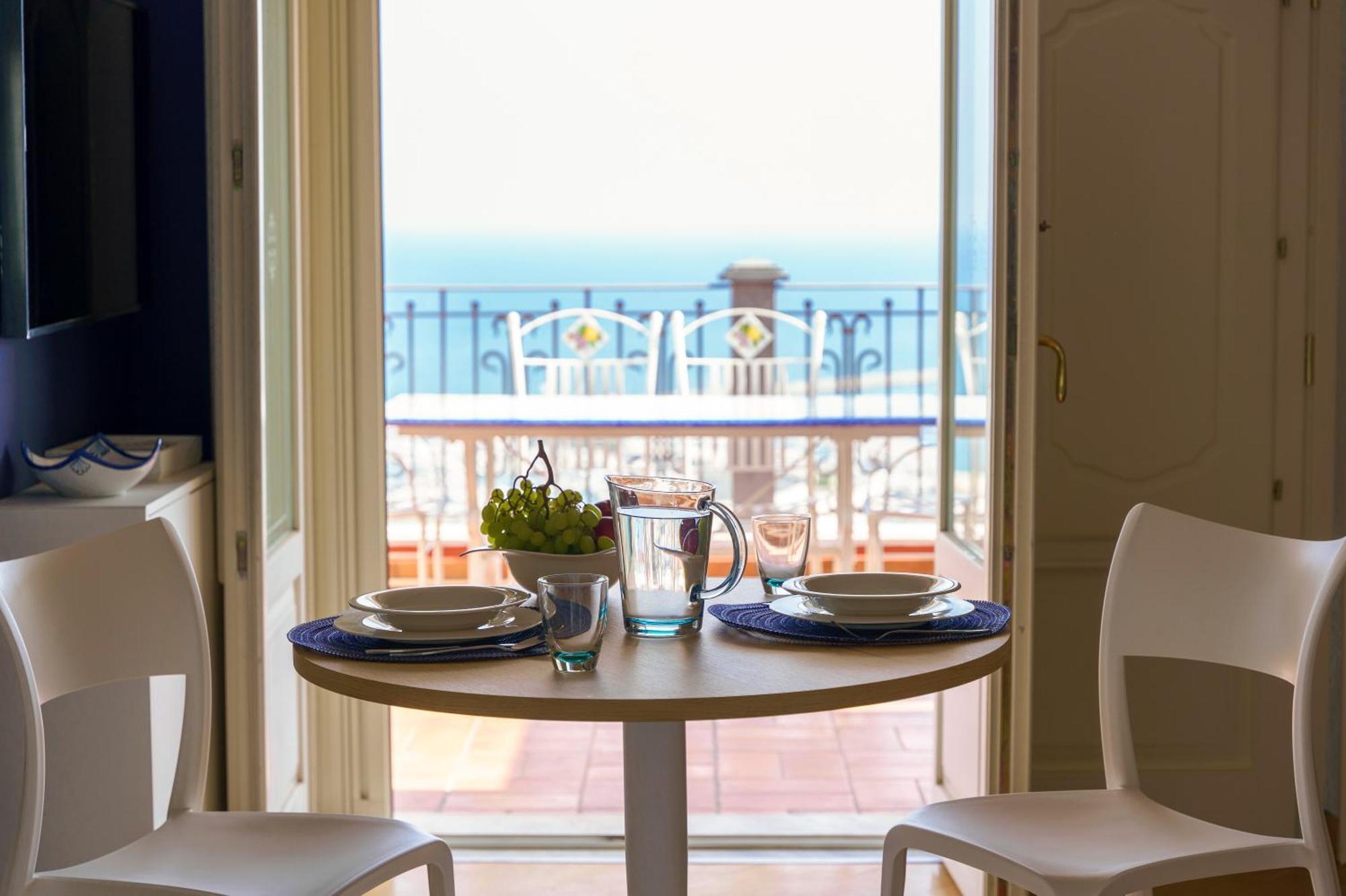 Suite Aphrodite - Exclusive Flat Salerno Exteriér fotografie